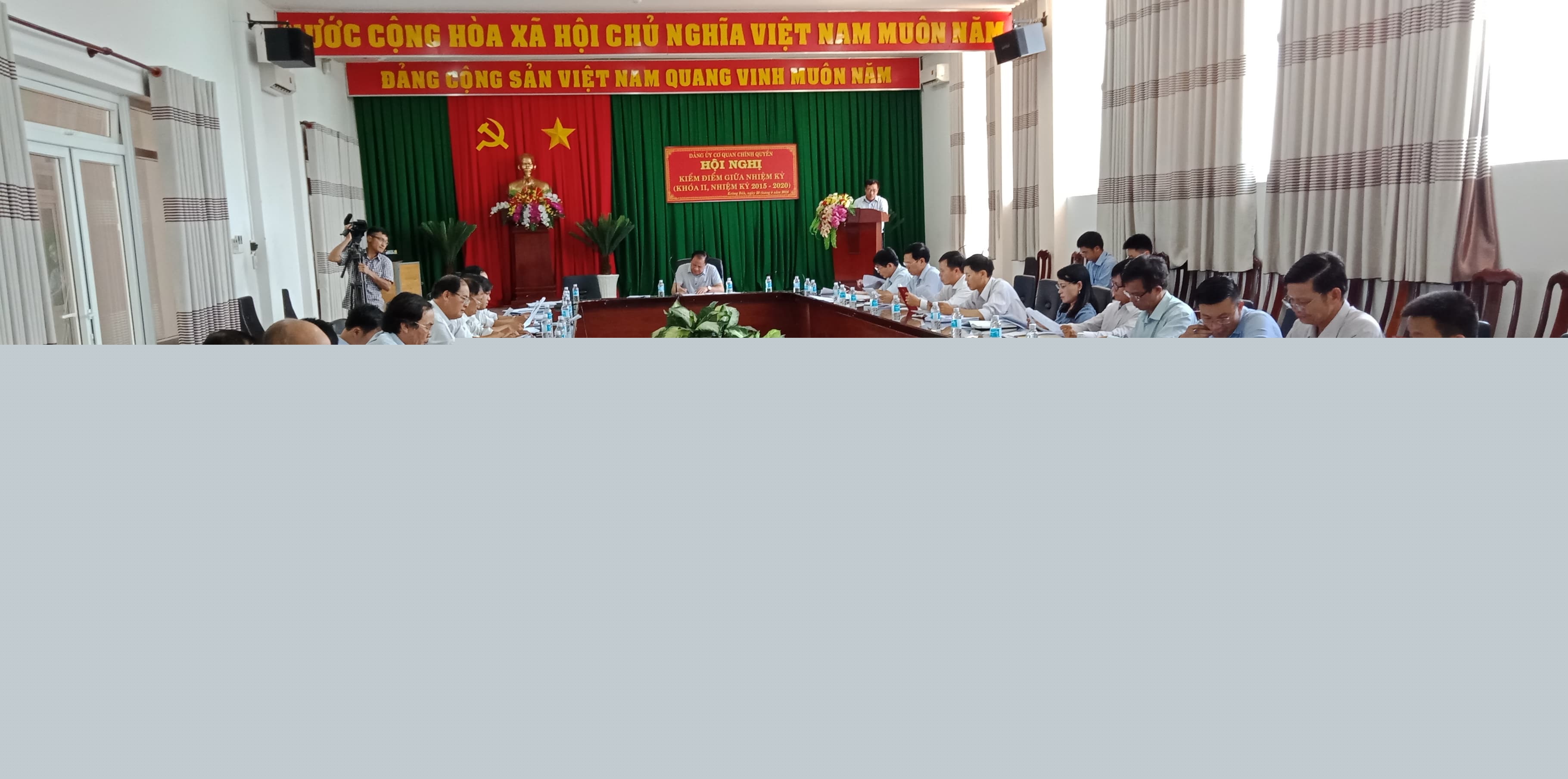 Hội nghị kiểm điểm giữa nhiệm kỳ Đảng uỷ Cơ quan Chính quyền, lần thứ II, nhiệm kỳ 2015-2020